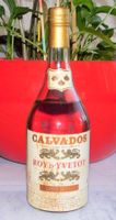 Sehr alte CALVADOS ROY D`YVETOT 1970s